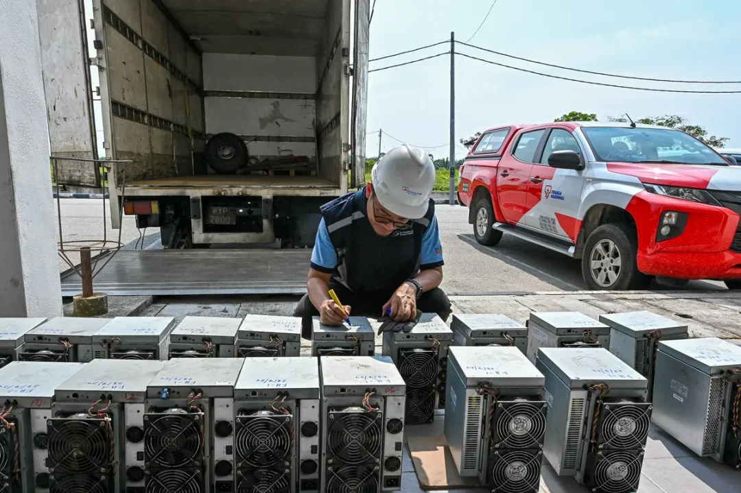 盗电超 10 亿美元,马来西亚比特币矿工遭严厉追查缩略图 盗电超 10 亿美元,马来西亚比特币矿工遭严厉追查缩略图